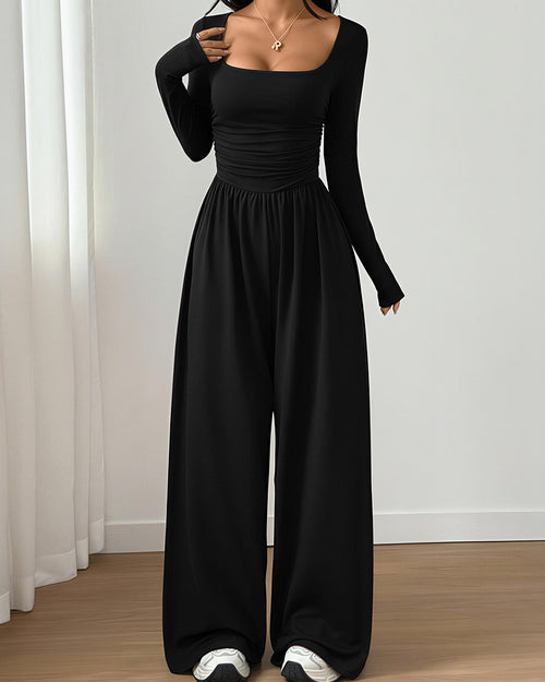 Curvvvy™ Loungeset mit langärmligem Crop-Top und ausgestellten Leggings