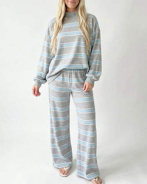 Curvvvy™ Mock Neck Pullover Striped 2-Piece Lounge Set