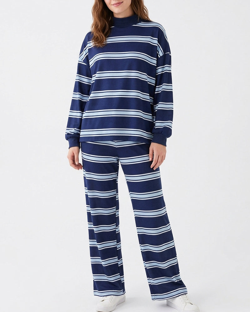 Curvvvy™ Mock Neck Pullover Striped 2-Piece Lounge Set