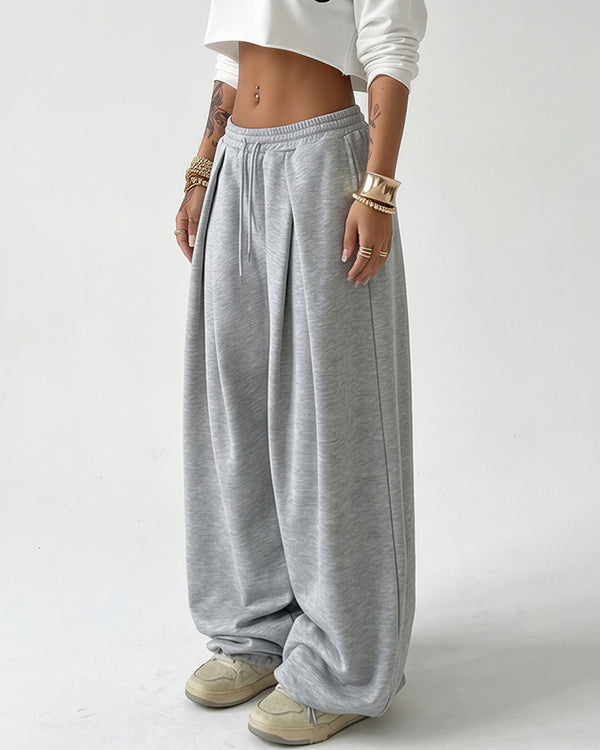 Curvvvy™ The Sculpted Street Pleated Baggy Sweats