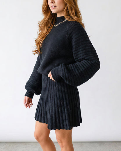 Curvvvy™ Chunky Knit Sweater & Pleated Mini Skirt Two-Piece Set