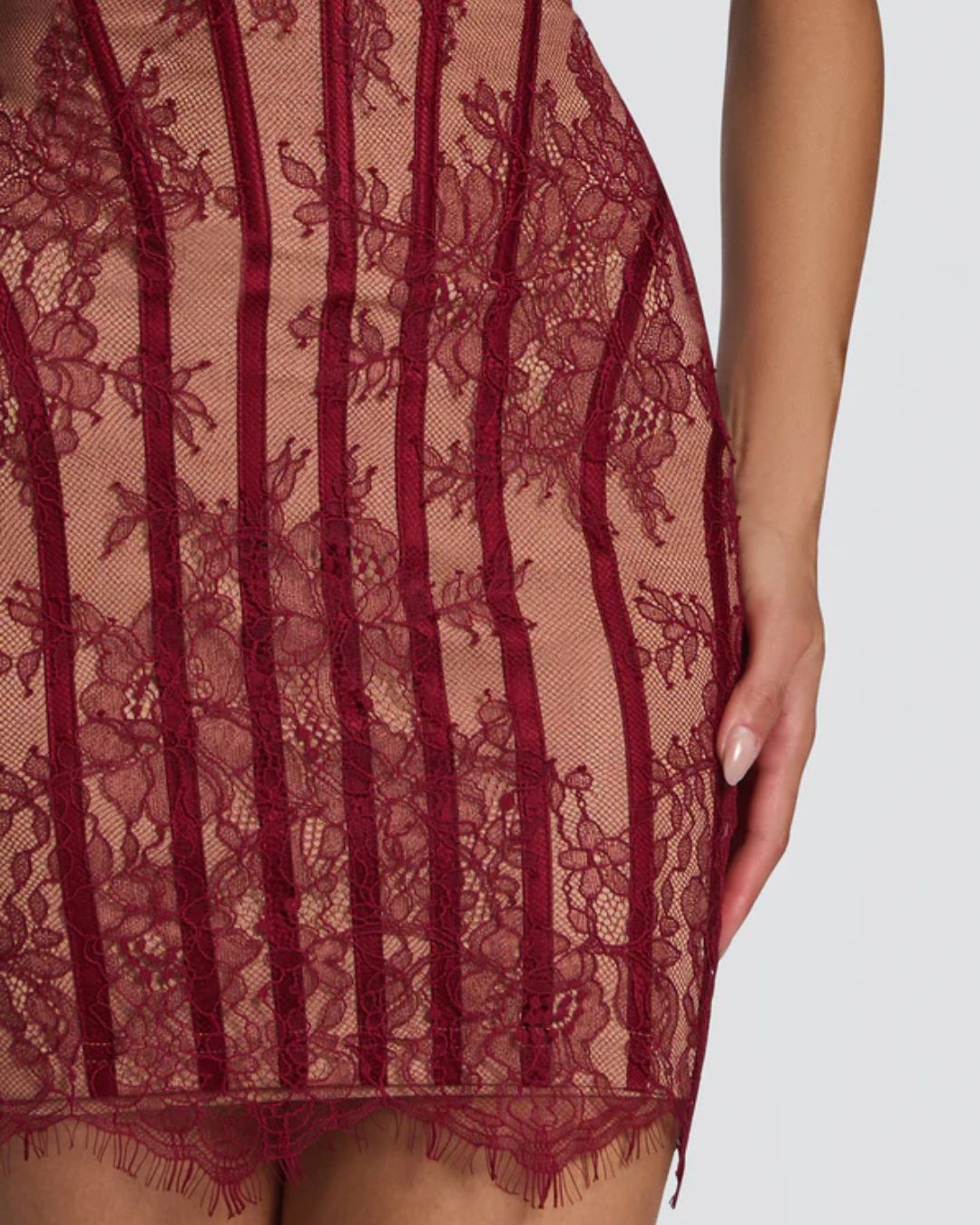 Curvvvy™ Lace Strapless Bodycon Mini Dress