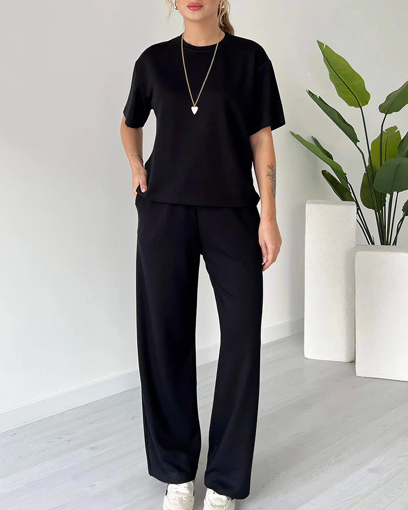 Curvvvy™ Casual 2-Piece Lounge Set - Short Sleeve Top & Wide Leg Pants
