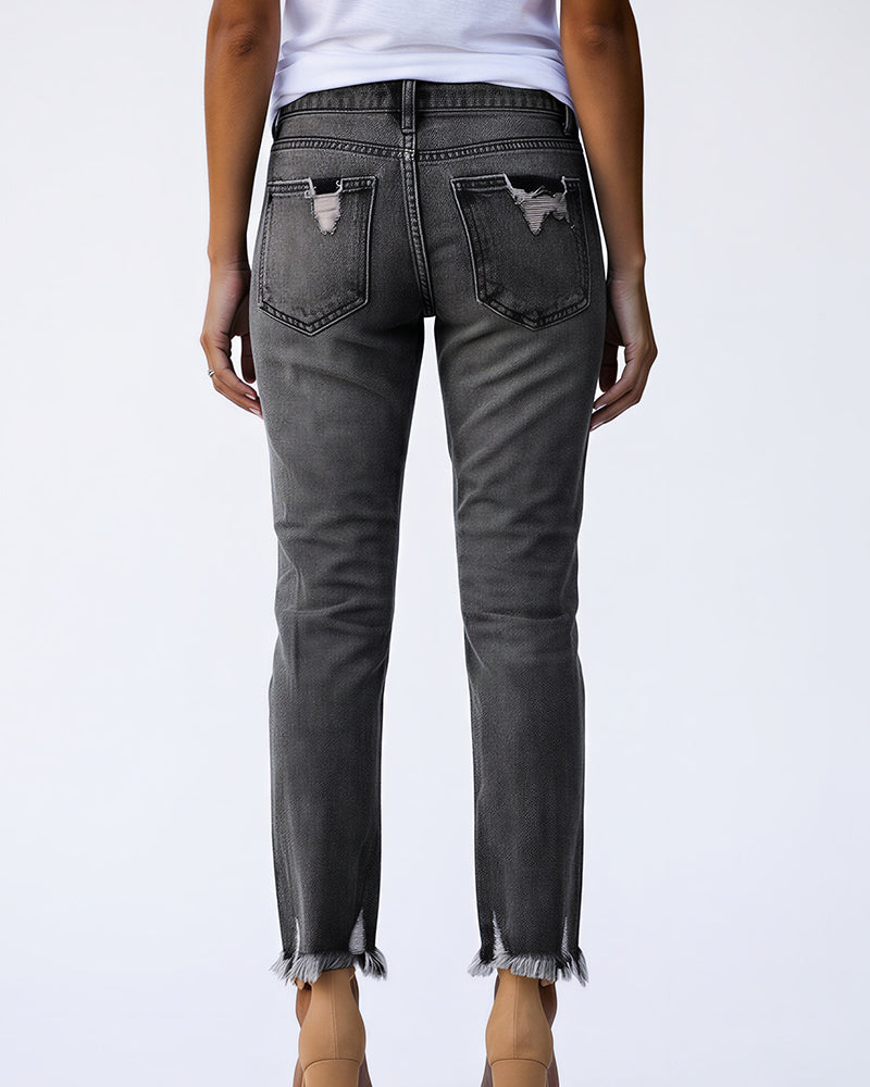 Curvvvy™ Distressed Cropped Jeans With Raw Hem
