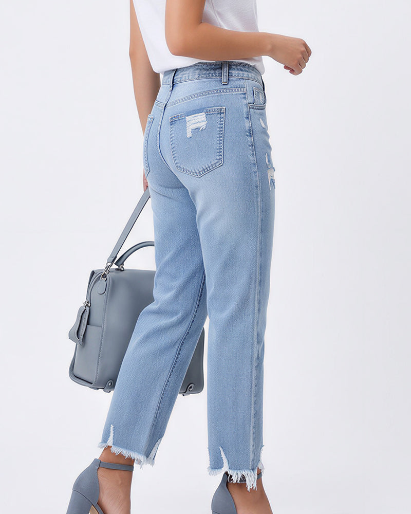 Curvvvy™ Distressed Cropped Jeans With Raw Hem