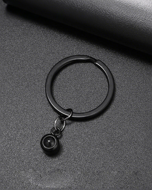 Curvvvy® Personalized Hidden Photo Projection Keychain