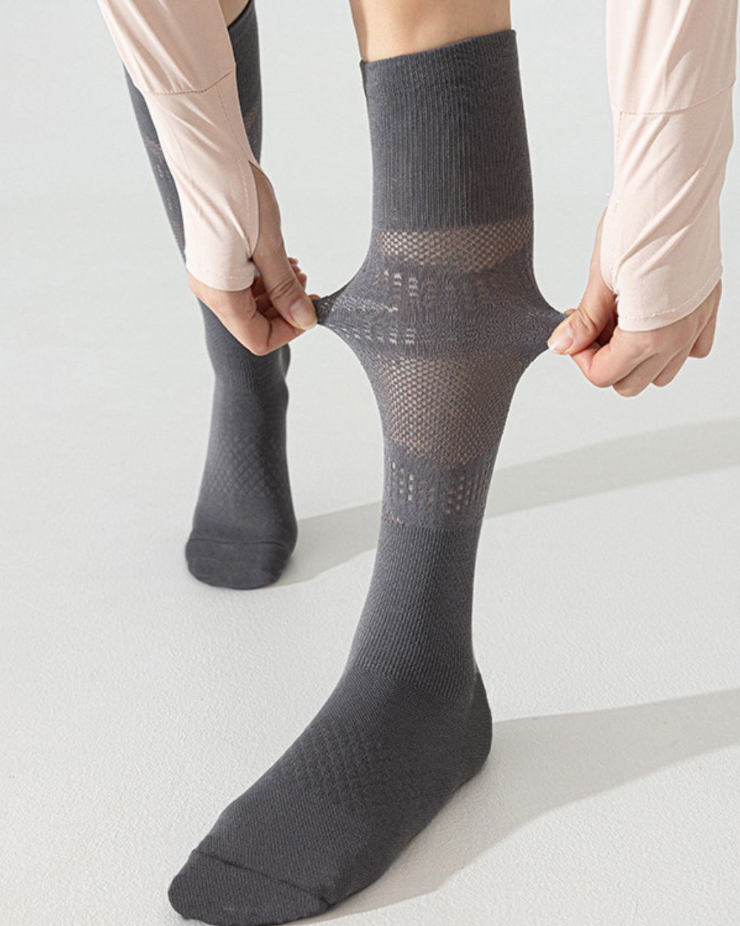 Curvvvy™ Breathable Elastic Sports Calf Compression Socks