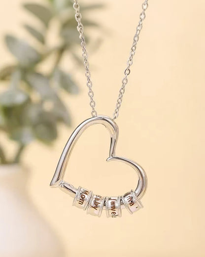 Curvvvy® Heart of the Family Necklace