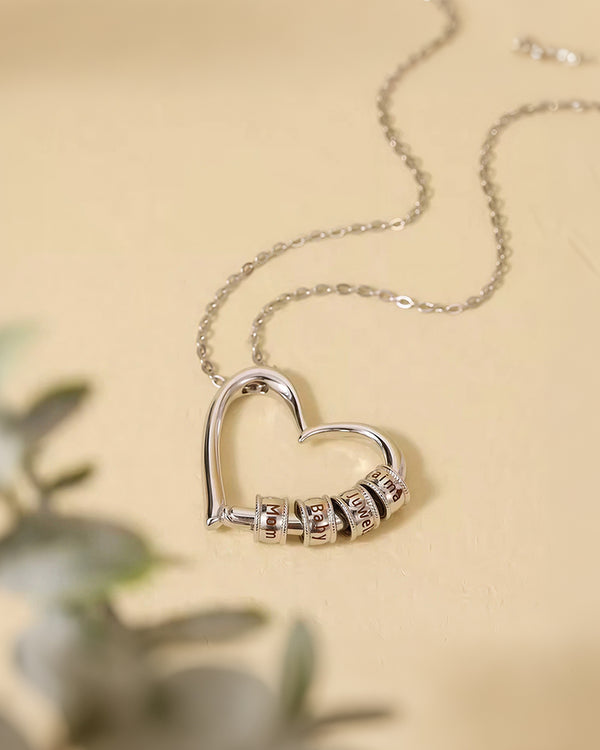 Curvvvy® Heart of the Family Necklace