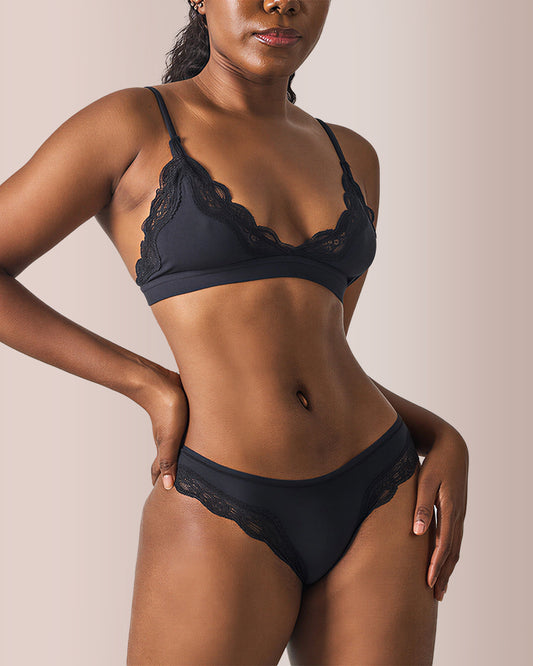Curvvvy® Women's Lace Trim Wirefree Lightweight Underwear Set