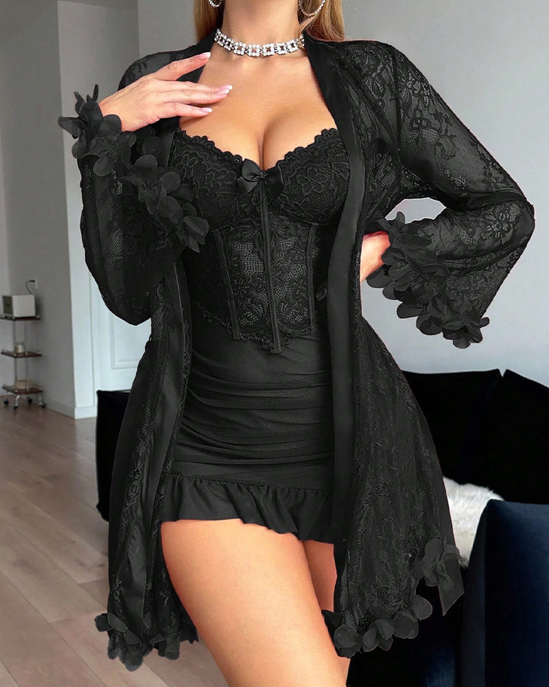 Curvvvy® Midnight Bloom 2-piece sheer lace & floral lingerie set