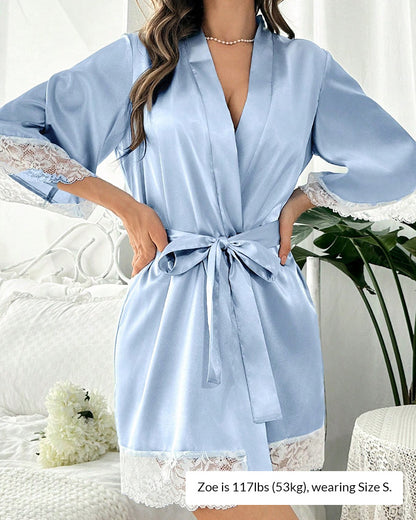 Curvvvy® Elegant Satin Lace-Trimmed Short Loungewear Robe