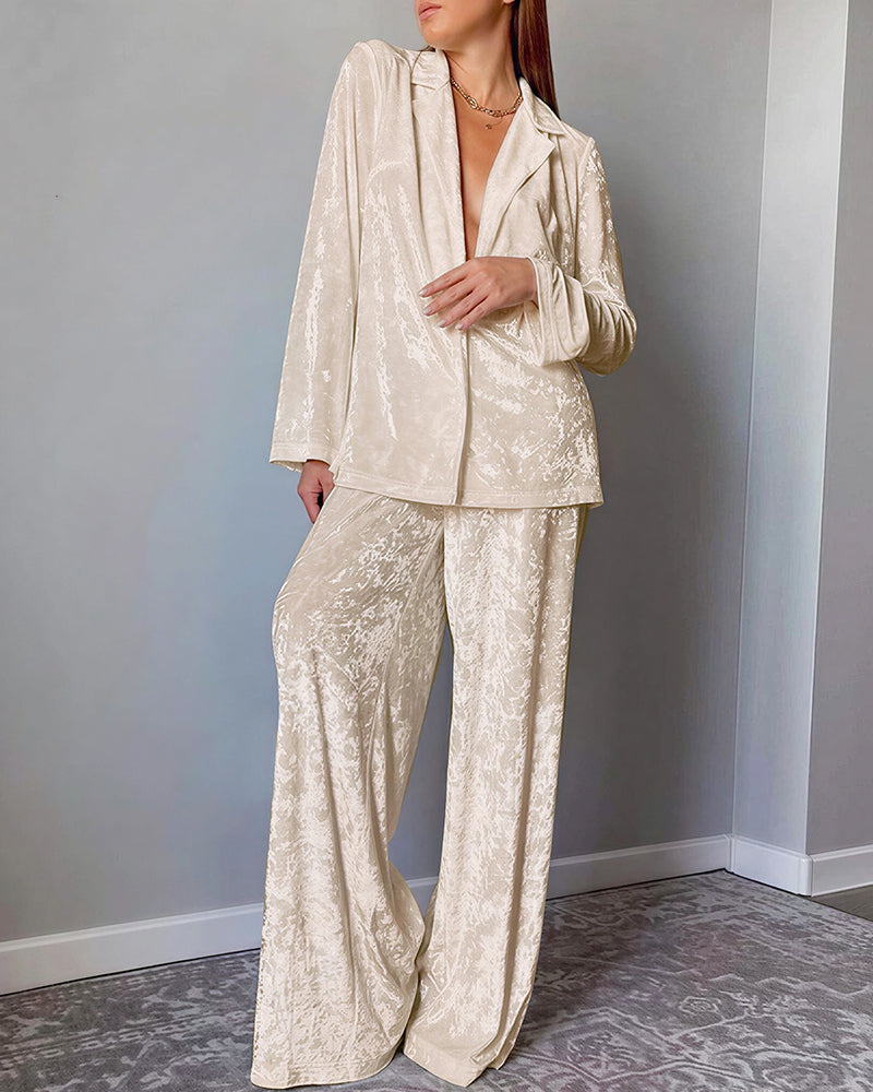 Curvvvy® Luxe Crushed Velvet 2-Piece Loungewear Set