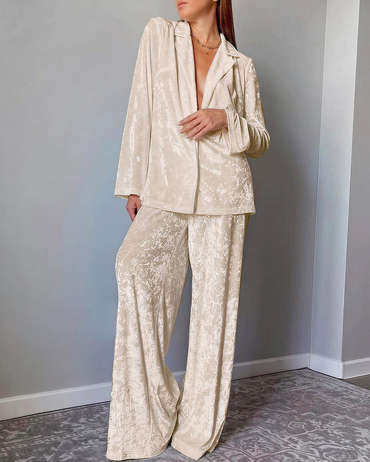 Curvvvy® Luxe Crushed Velvet 2-Piece Loungewear Set