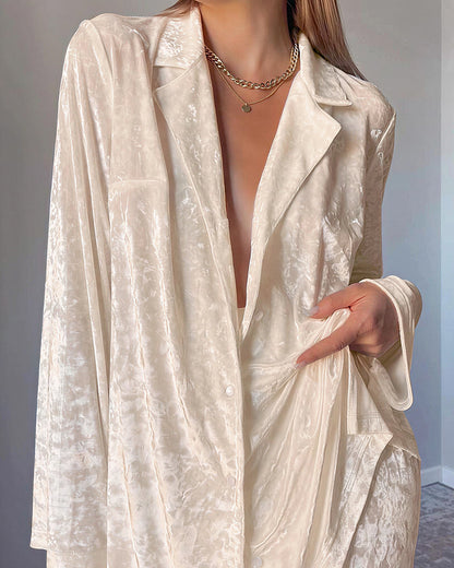 Curvvvy® Luxe Crushed Velvet 2-Piece Loungewear Set