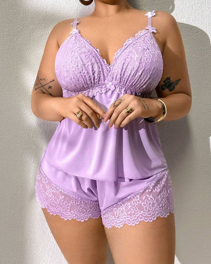 Curvvvy™ Plus Size Romantic Lace Cami Pajama Set