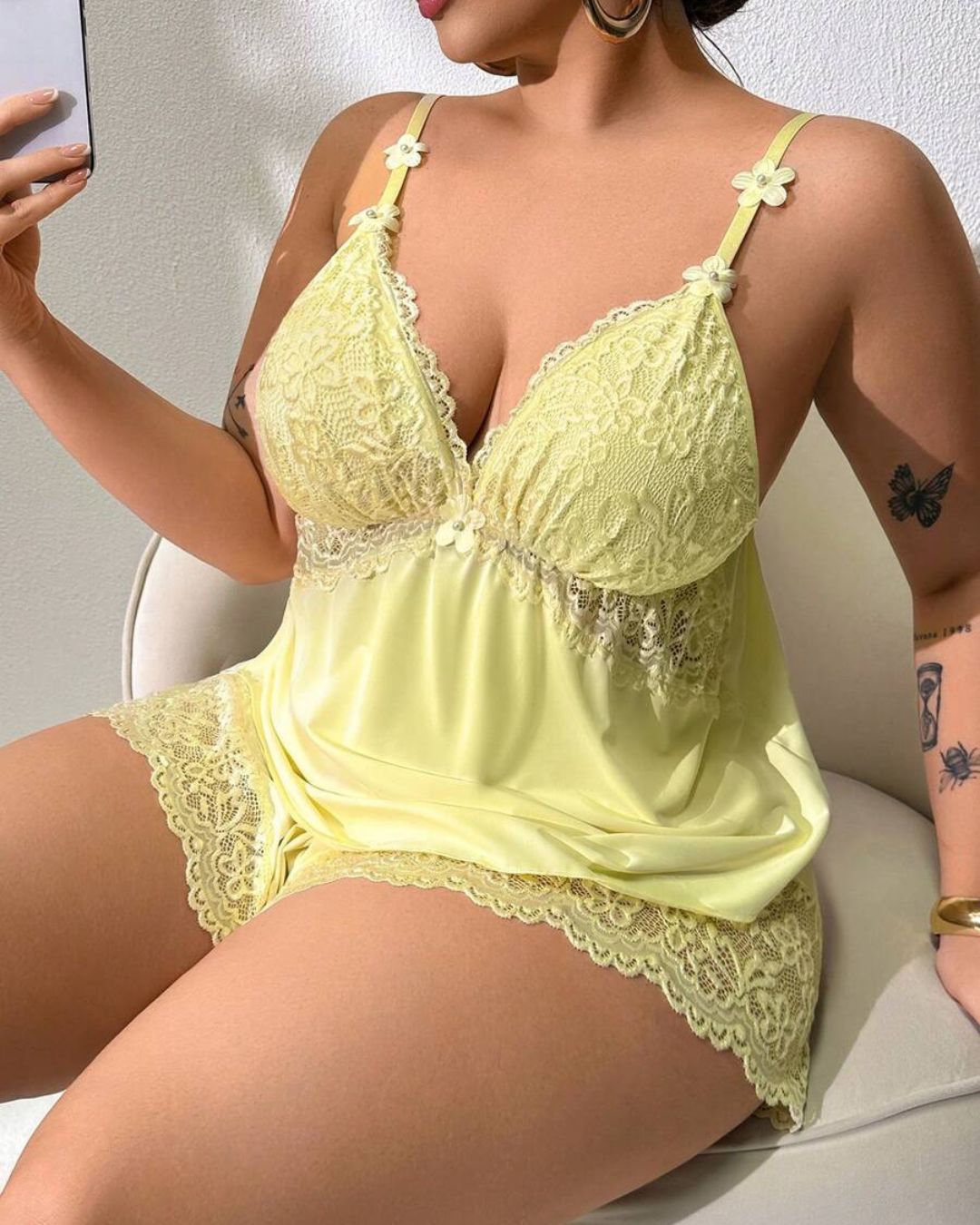 Curvvvy™ Plus Size Romantic Lace Cami Pajama Set