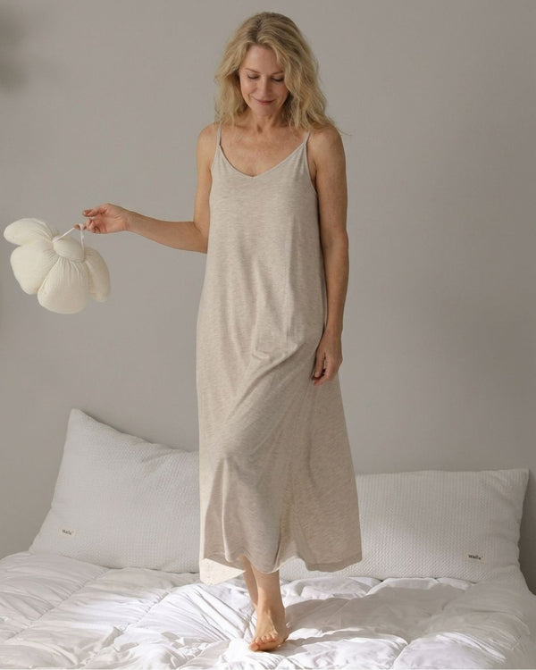 Curvvvy™ Camicia da Notte in Modal con Coppette Integrate e Tasche