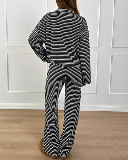 Curvvvy™ Nachtwäsche-Set aus Top und Shorts mit Spitzenbesatz
