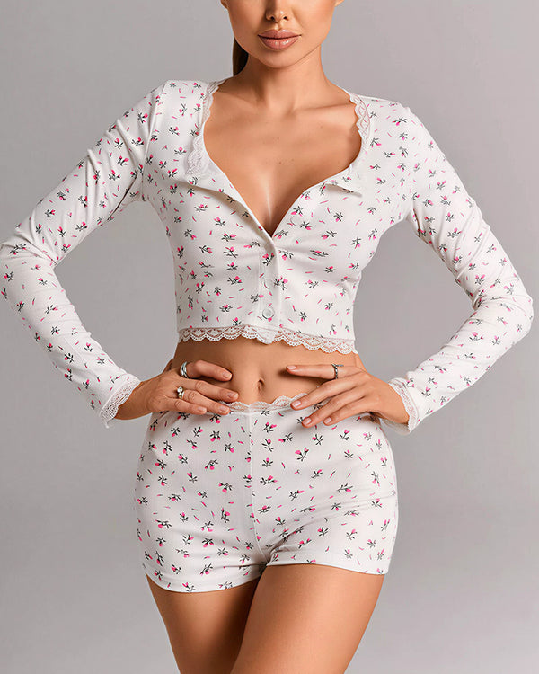 Curvvvy™ Nachtwäsche-Set aus Top und Shorts mit Spitzenbesatz