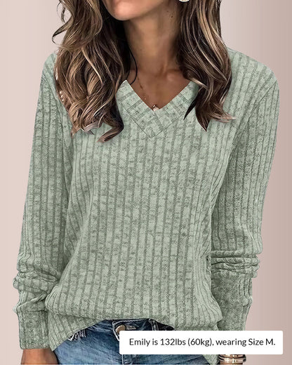 Curvvvy® Women’s V-Neck Long Sleeve Tunic Top