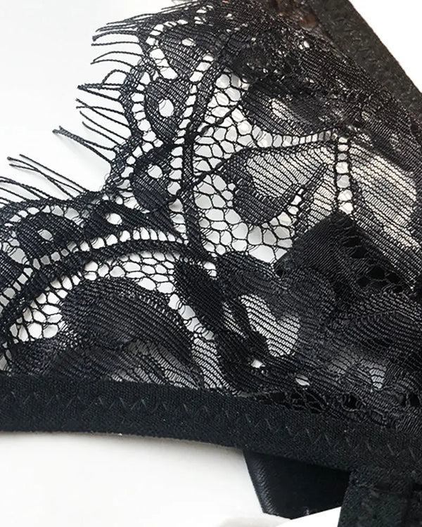 Curvvvy® BlossomLace – Eyelash Lace Strappy Floral Bow Thong curvvvy
