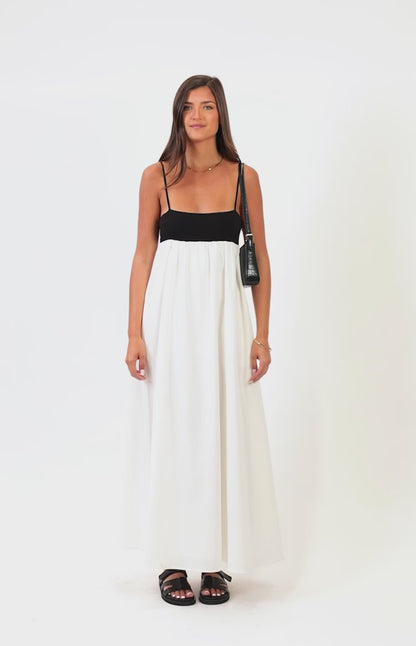 Curvvvy™ White Contrast Maxi Dress