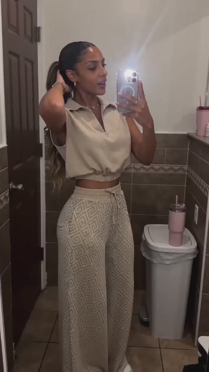 Curvvvy™ Sleeveless Collared Crop Top & Geometric Wide-Leg Pants Set