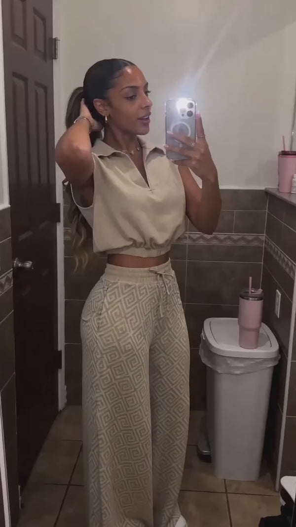 Curvvvy™ Sleeveless Collared Crop Top & Geometric Wide-Leg Pants Set
