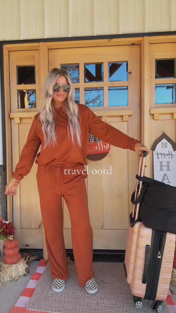 Curvvvy™ Zweiteiliges Set mit V-Ausschnitt für Freizeit & Alltag