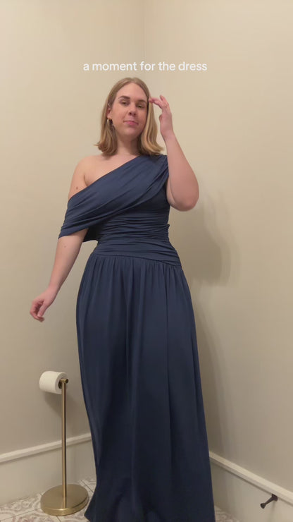 Curvvvy™ One-Shoulder Ruched Maxi Dress