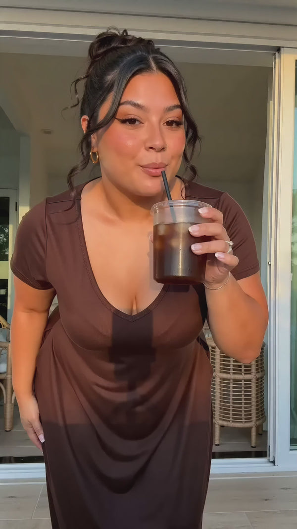Curvvvy™ Plus Size V-Neck Loose Fit Maxi Dress with Pockets