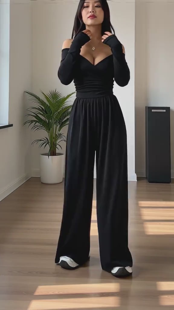 Curvvvy™ Halter V-Neck Long Sleeve Wide Leg Jumpsuit