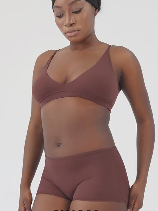Curvvvy™ Triangle Backless Yoga Bralette