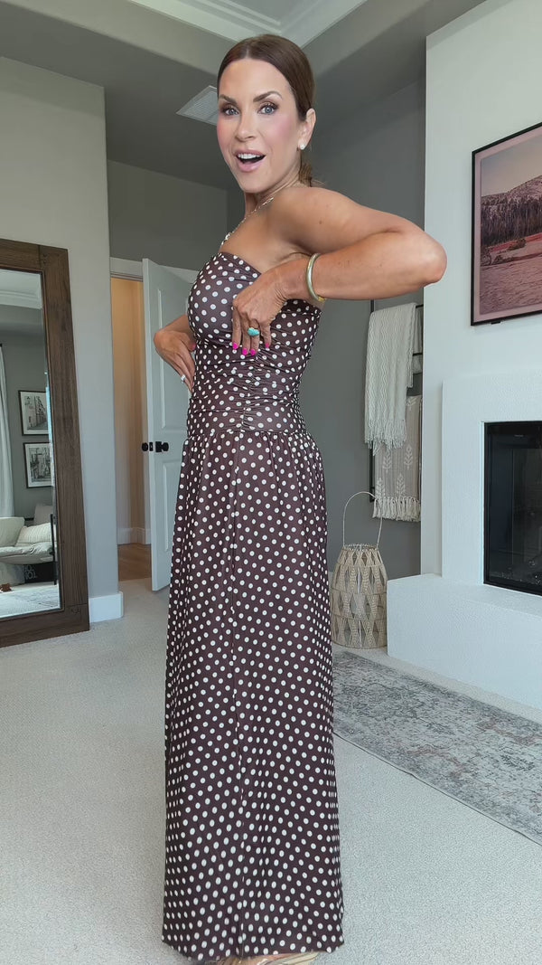 Curvvvy™ Vintage Polka Dot Strapless Ruffle Maxi Dress